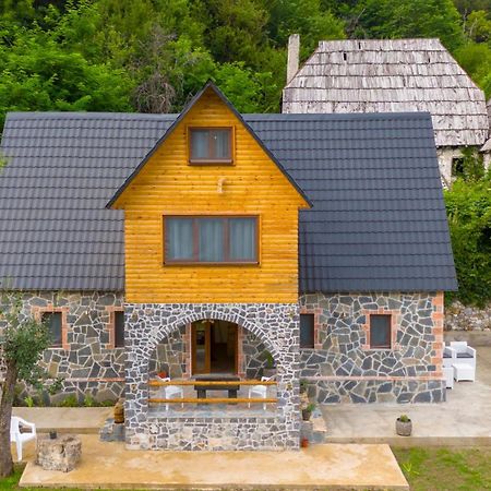 Villa Prelaテス エクステリア 写真